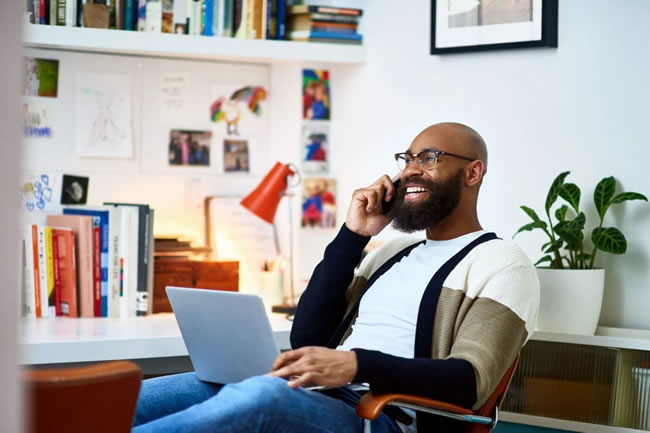 5 maneiras de ser um colaborador melhor no home office