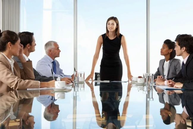 Mulheres so mais eficazes que os homens na liderana, diz pesquisa